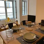 Les Remparts, Coeur De Apartament *